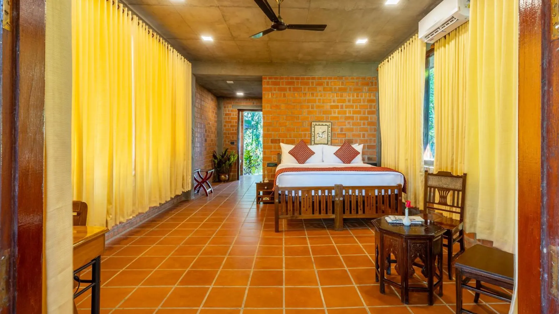 Villa Ama Stays & Trails Lily Pad, Kumarakom Kottayam