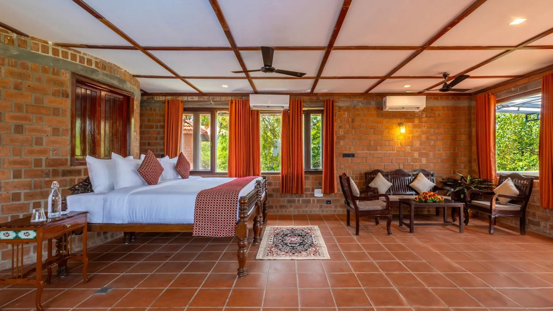 Villa Ama Stays & Trails Lily Pad, Kumarakom Kottayam